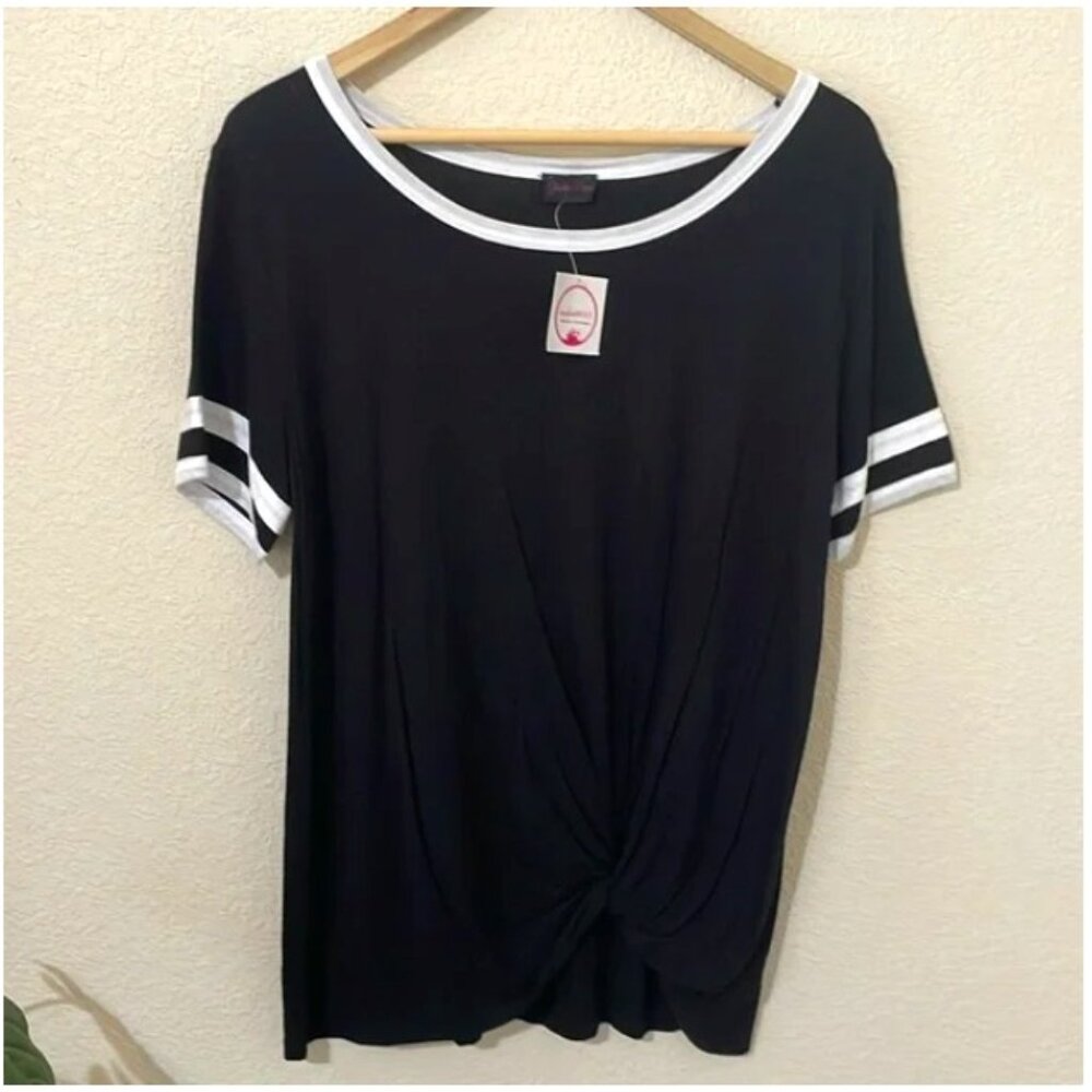 NEW Shiela Rose black jersey style shirt with front knot twist Size Large